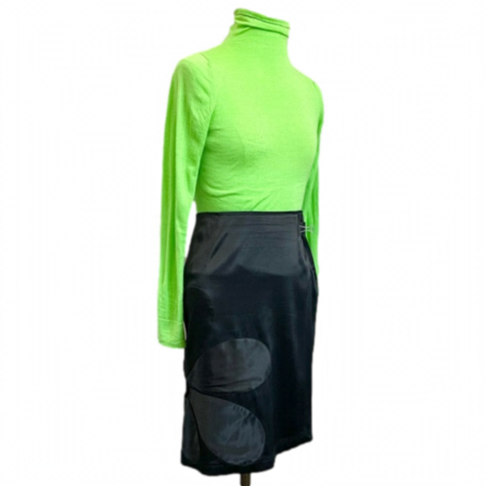 Vintage Italy Black Satin Patch Flower Cutout Pencil Knee Skirt - 8/M 🇮🇹